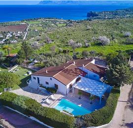 3 bedroom villa with pool and sea views near Scopello, sleeps 6
